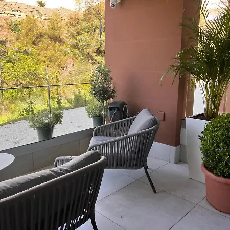 Appartamento Luxurious In Nature Málaga